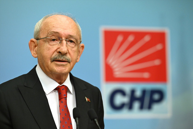 Özgür Özel, Kılıçdaroğlu'nun teklifini ilk kez açıkladı: "Sen burada dur..." - Resim: 0