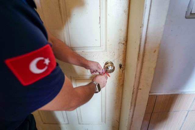 Konya'da fırında mide bulandıran manzara! Ekiplerce m&uuml;h&uuml;rlendi - Resim: 2