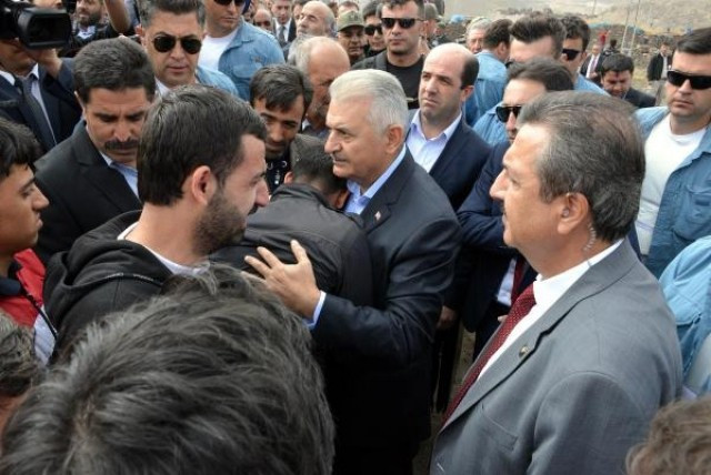 Şehit yakını Başbakan'ı duygulandırdı! - Resim: 4