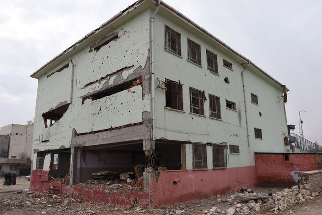 Teröristler cami ve okulları bu hale getirdi - Resim: 3
