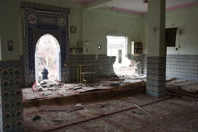 Teröristler cami ve okulları bu hale getirdi - Resim: 4