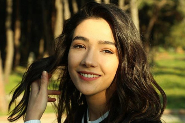 İşte Tolga Sarıtaş'ın gönlünü kaptırdığı güzel çok tanıdık biri - Resim: 3