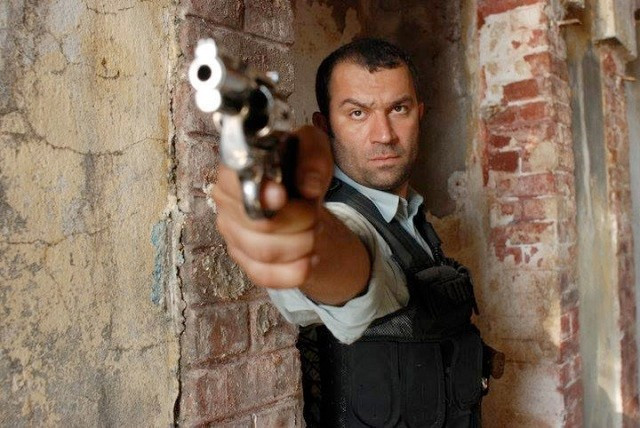 Mesut komiser Arka Sokaklar'dan çıktı mı? - Resim: 2