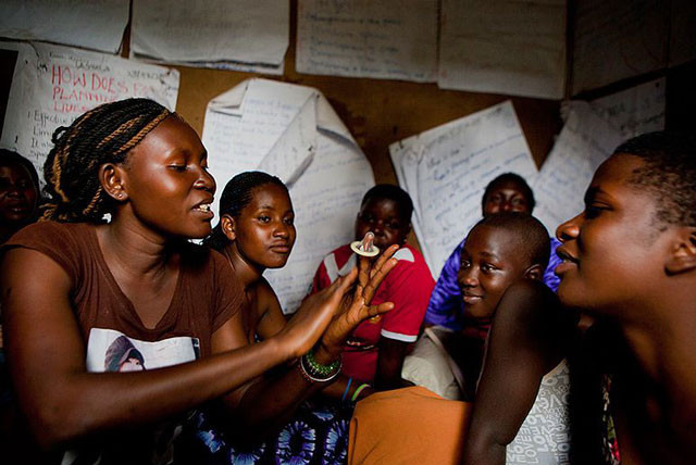 Zimbabwe'de prezervatif krizi: Çin'den gelenler çok küçük - Resim: 2