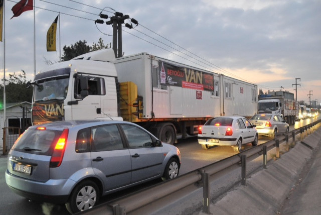 İlk prefabrik evler yola çıktı - Resim: 4