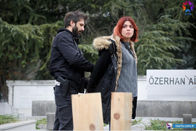 Başrol Ceren Moray duyurdu Avlu dizisini bekleyenlere kötü haber - Resim: 3