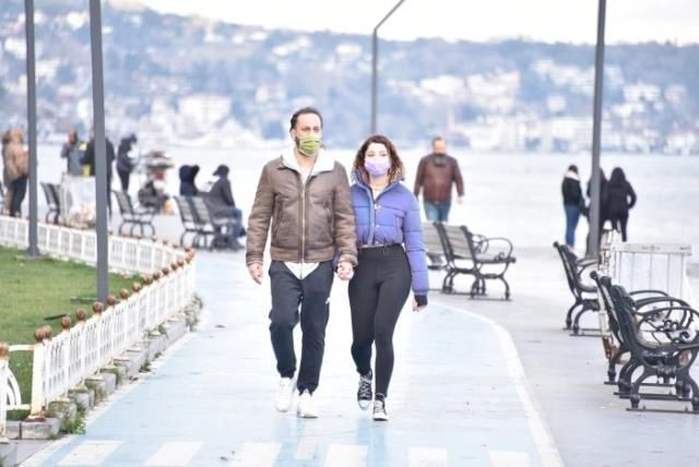 TRT Uyanış Büyük Selçuklu yıldızı Kaan Taşaner 17 yaş küçük sevgilisiyle yakalandı - Resim: 2