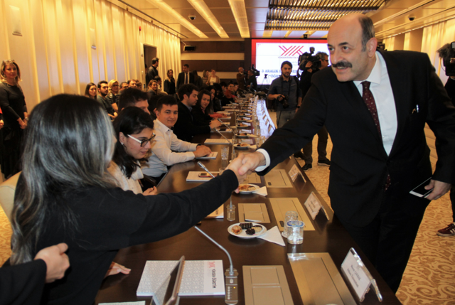 YÖK Başkanı Yekta Saraç önemli çalışmayı açıkladı! Gölge Eğiticiler geliyor - Resim: 0