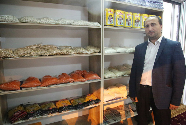 Manisalı imam camide 'sosyal market' kurdu - Resim: 0