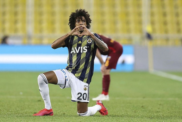 Fenerbahçe'de o yıldızlar topun ağzında! Visca ve Vedat Muriqi için sürpriz karar - Resim: 0