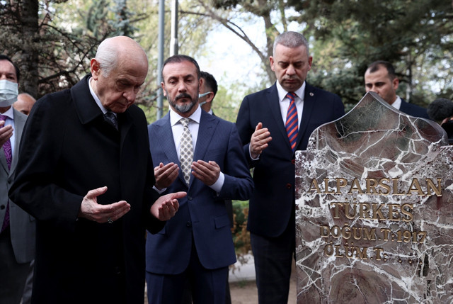 MHP lideri Bahçeli'den olay 6'lı masa yorumu - Resim: 0