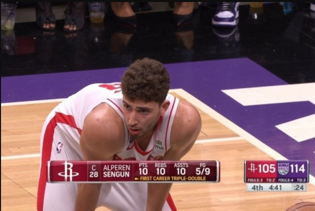 Alperen Şengün, NBA tarihine geçti! Kariyerinde bunu ilk kez başardı - Resim: 0