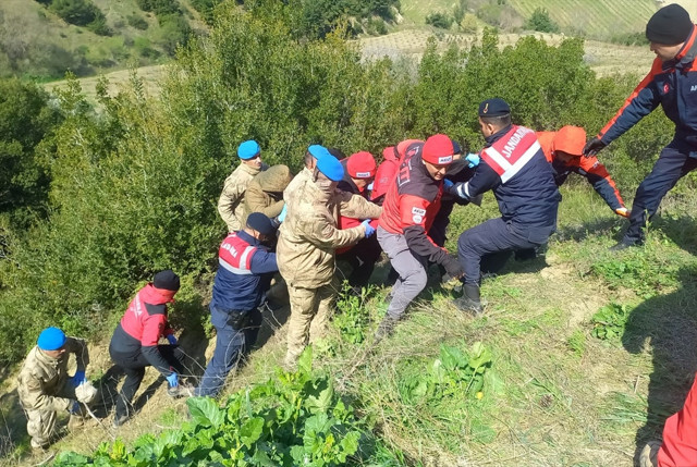 Manisa'da kayıp ihbarı yapılan Alzheimer hastası ölü bulundu - Resim: 0