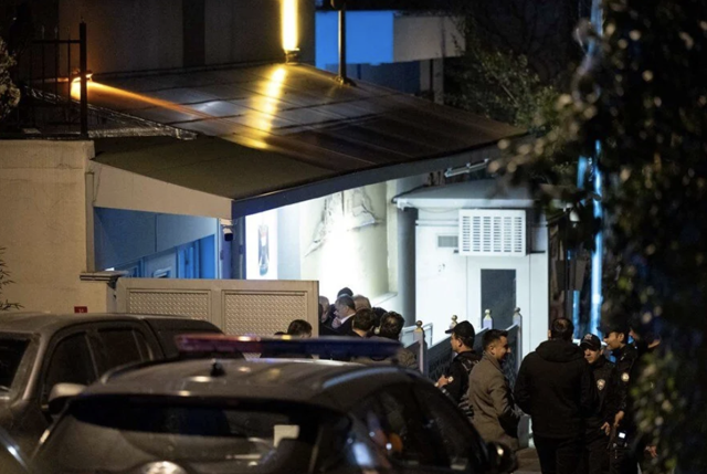 Irak Başkonsolosluğu'na saldırmışlardı! 2 şüpheli kaza yapınca yakalandı - Resim: 0