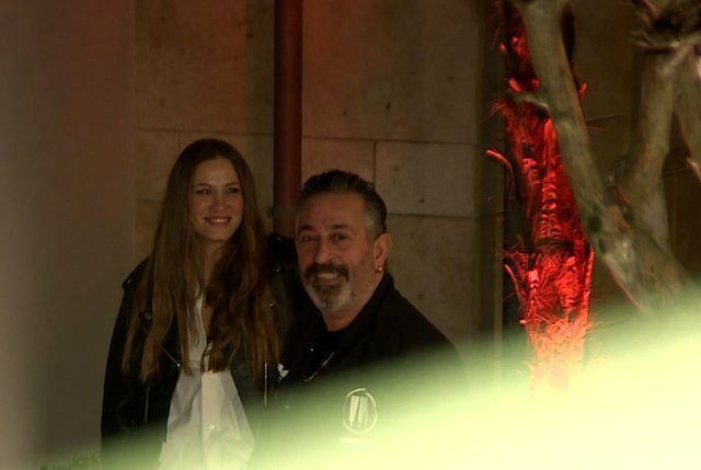 Serenay Sarıkaya ile mesajları ifşa etti! Cem Yılmaz kızacak - Resim: 1