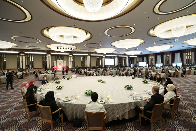 Cumhurbaşkanı Erdoğan açıkladı: 36 ülkede fitne yuvalarının kapatılmasını sağladık - Resim: 1