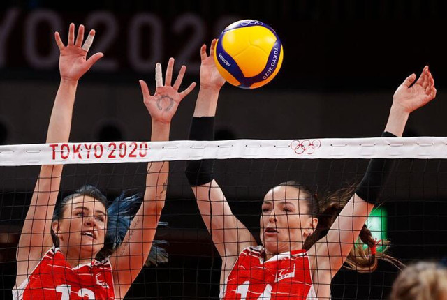 Tokyo 2020 Olimpiyatları'nda Filenin Sultanları İtalya'ya kaybetti! - Resim: 0