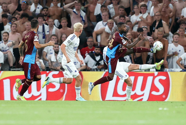 Trabzonspor Danimarka'da mağlup! Fırtına turu Trabzon'a bıraktı - Resim: 2