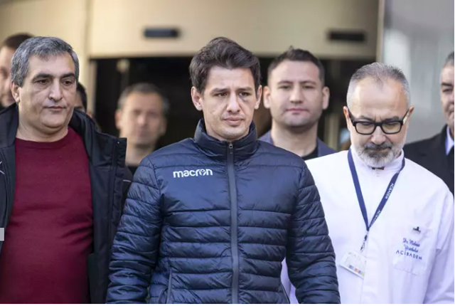 Saldırıya uğrayan hakem Halil Umut Meler taburcu oldu - Resim: 0