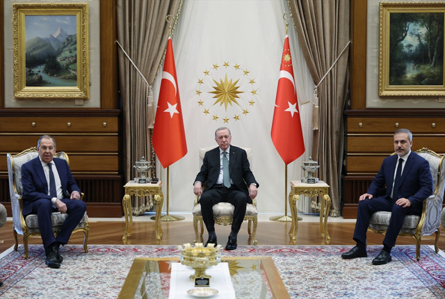Cumhurbaşkanı Erdoğan, Rusya Dışişleri Bakanı Lavrov'u kabul etti - Resim: 1