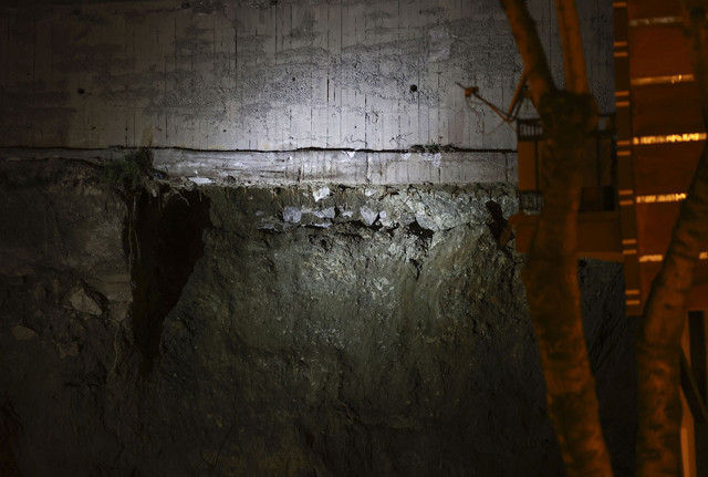 Ankara'da inşaat kabusu! Gece yarısı büyük bir çatırtıyla paniklediler 21 bina boşaltıldı - Resim: 1