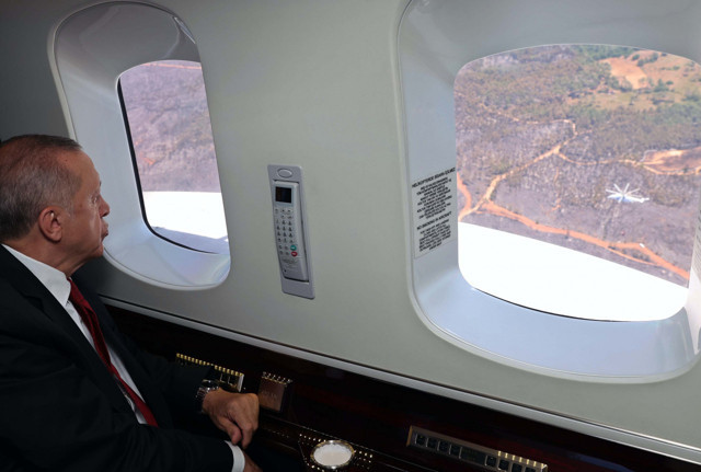 Cumhurbaşkanı Erdoğan Marmaris'te yangın bölgesinde - Resim: 0