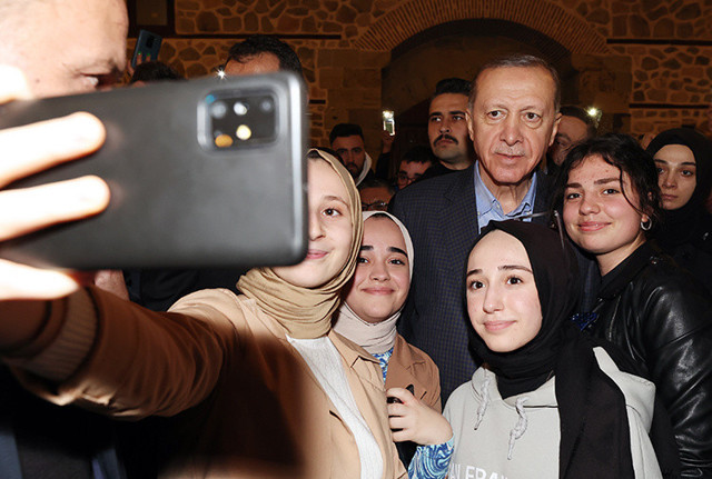 Bilecik'te gençlik buluşması! Erdoğan'dan 6'lı masaya adaylık yanıtı: Bakalım kaç kilosunuz? - Resim: 4