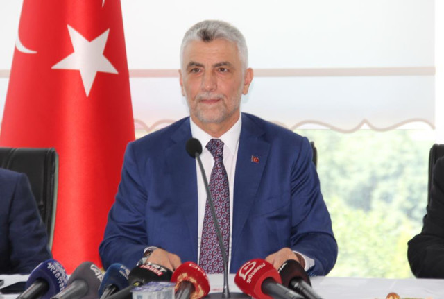 Ticaret Bakanı Bolat'tan cari açık mesajı! Öncelikli dört hedefi açıkladı: "Düşürmekte kararlıyız" - Resim: 1