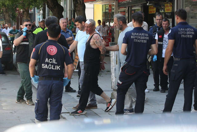 Geçen yıl pompalı tüfekle dehşet saçmıştı, bugün de kız arkadaşını rehin aldı - Resim: 2