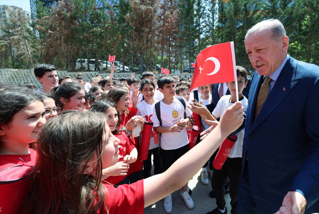 Cumhurbaşkanı Erdoğan, Türkiye Yüzyılı Maarif Modeli Tanıtım Programı'nda konuştu - Resim: 3