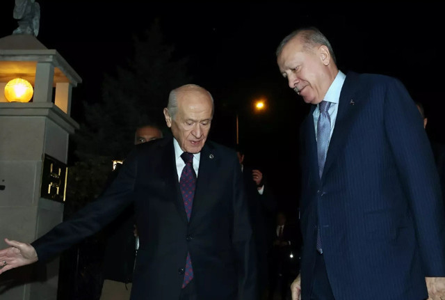 Cumhurbaşkanı Erdoğan'dan Devlet Bahçeli'ye ziyaret - Resim: 2