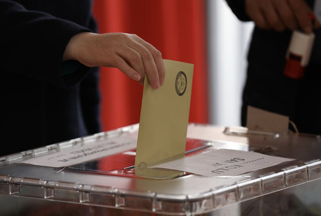 Son ankette bomba sonuçlar! 'Bu pazar seçim olsa...' diye soruldu, zirvede değişmedi, Yeni Parti-CHP farkı... - Resim: 0