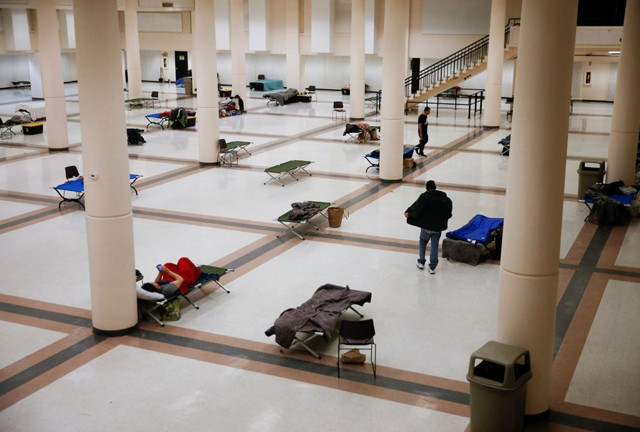 ABD'de bir günde 4 bin 931 kişi koronadan öldü! İngiltere ve İspanya'da arttı - Resim: 2