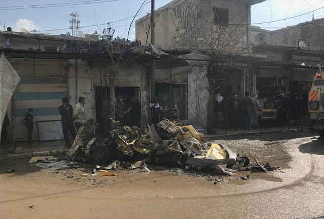 Suriye Çobanbey’de bomba yüklü araçla terör saldırısı: 1 ölü, 12 yaralı - Resim: 0