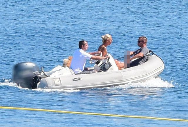 Pınar Altuğ'un Yağmur Atacan'la tatil keyfi devam ediyor bikinisiyle görenleri mest etti - Resim: 3