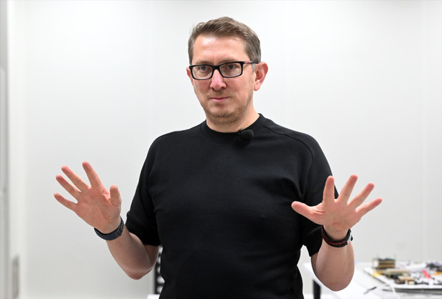 Astrofizikçi Umut Yıldız NASA'dan ayrıldı, 21 yıl sonra Türkiye'ye döndü - Resim: 1