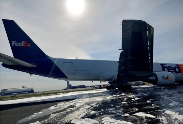İstanbul Havalimanı'nda facianın eşiğinden dönüldü! İniş takımları açılmayınca... - Resim: 1