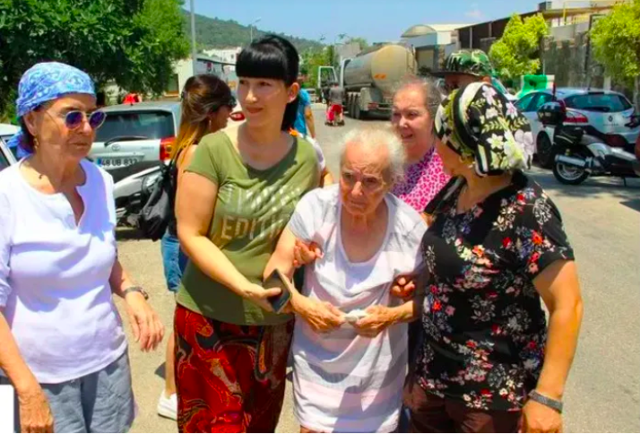 Fatma Girik annesi kaç yaşında yaşıyor mu? Münevver Girik kimdir nereli? - Resim: 0