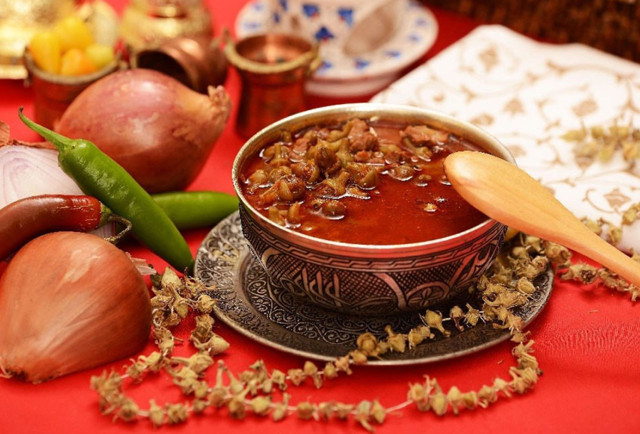 Masterchef'in gözdesi olmuştu! İşte tadıyla herkesi kendine hayran bırakan sağlık deposu bamya çorbasının tarifi - Resim: 0