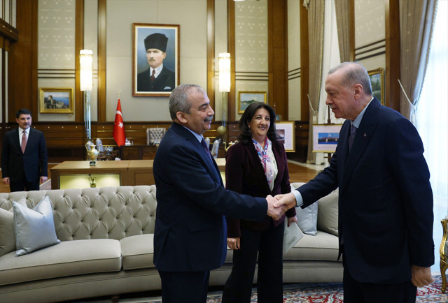 Cumhurbaşkanı Erdoğan, DEM Parti heyetini kabul etti! Kritik görüşmeden ilk fotoğraf - Resim: 1
