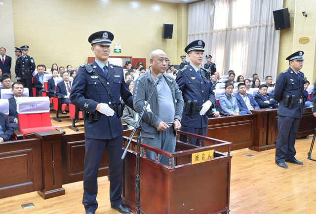 11 küçük kızı öldürmüştü! Bakın nasıl idam edildi - Resim: 4