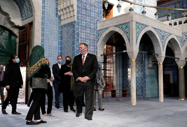 ABD Dışişleri Bakanı Mike Pompeo, patrikhaneden sonra Rüstem Paşa Camii’ni gezdi - Resim: 0
