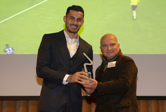 Arda Güler “En İyi Çıkış Yapan Sporcu” ödülüne layık görüldü - Resim: 0