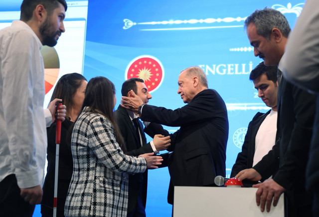 Cumhurbaşkanı Erdoğan: Mayıs ayında 45 bin öğretmen ataması yapacağız - Resim: 2