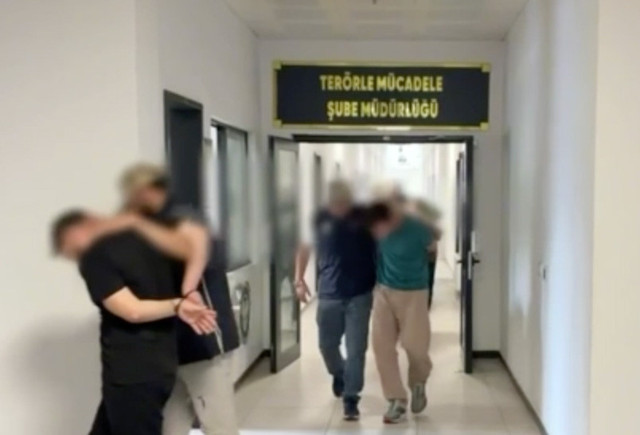Kocaeli'de terör örgütü El Kaide operasyonu: 5 zanlı tutuklandı - Resim: 0