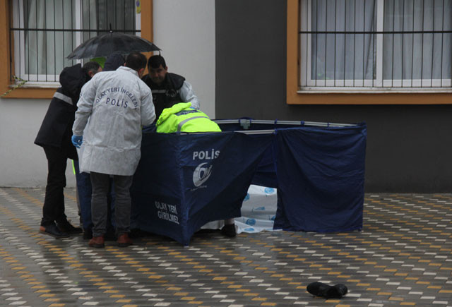 Adana'da esrarengiz ölüm! Baldızına sarılıp hüngür hüngür ağladı - Resim: 4