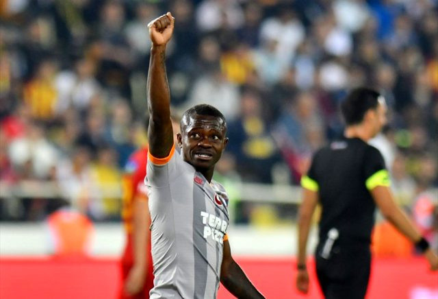 Galatasaraylı futbolcu Seri gıda zehirlenmesi geçirdi - Resim: 0