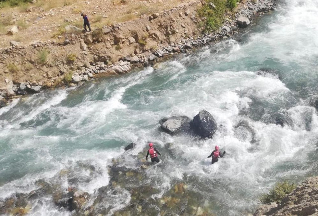 Siirt'te kayıp hemşireyi arama çalışmaları 23'üncü gününde devam ediyor - Resim: 1