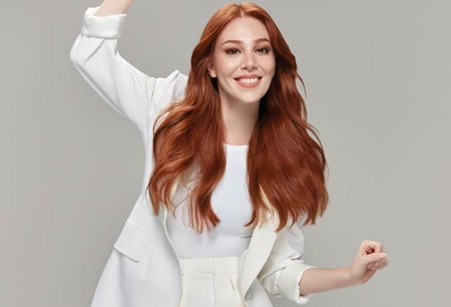 Kiralık Aşk'ın yıldızı Elçin Sangu, Nagehan Alçı'ya fena kapak yaptı! 'Beni savcılığa verdiğinde...' - Resim: 0