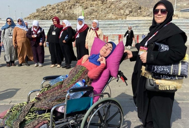 Rukiye Türeyen: Kalbimin yarısı Medine, yarısı Mekke'de kaldı - Resim: 1